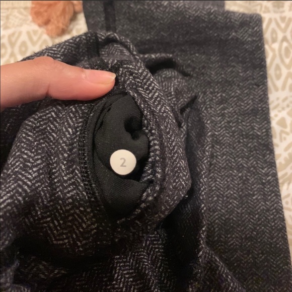 Lululemon High Rise Wunder Unders - Picture 7 of 11